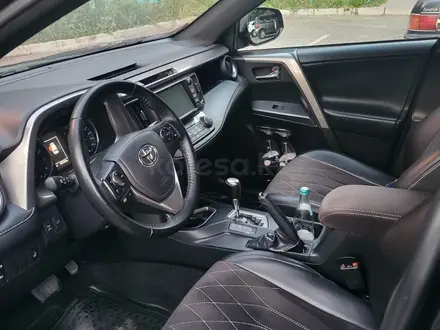 Toyota RAV4 2019 года за 13 500 000 тг. в Усть-Каменогорск – фото 4