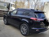 Toyota RAV4 2019 года за 13 500 000 тг. в Усть-Каменогорск – фото 2