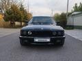 BMW 740 1993 года за 3 500 000 тг. в Шымкент – фото 2