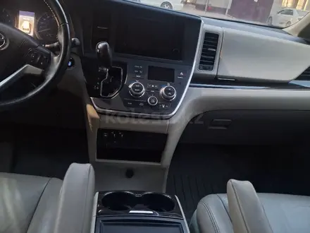 Toyota Sienna 2016 года за 13 500 000 тг. в Алматы – фото 14