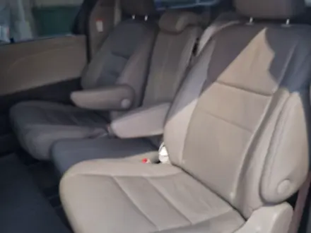 Toyota Sienna 2016 года за 13 500 000 тг. в Алматы – фото 15
