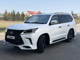 Lexus LX 570 2018 года за 49 500 000 тг. в Шымкент