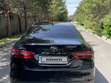 Toyota Camry 2018 года за 14 500 000 тг. в Алматы – фото 3