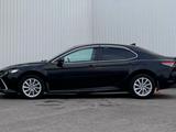 Toyota Camry 2022 года за 14 290 000 тг. в Караганда – фото 4