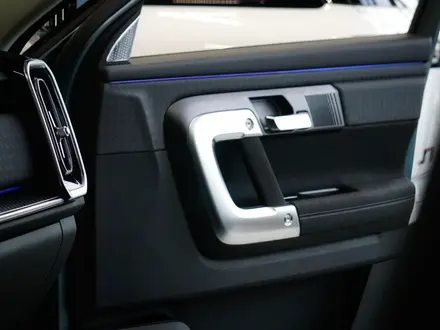 Jaecoo J7 Premium 4WD 2025 года за 11 990 000 тг. в Караганда – фото 48