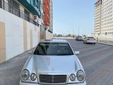 Mercedes-Benz E 430 1998 года за 4 300 000 тг. в Астана – фото 3