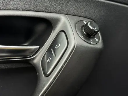 Volkswagen Polo 2012 года за 3 200 000 тг. в Уральск – фото 16
