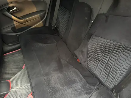 Volkswagen Polo 2012 года за 3 200 000 тг. в Уральск – фото 9