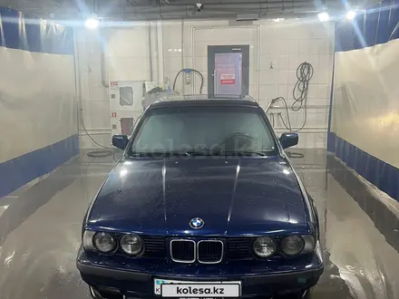 BMW 525 1991 года за 2 700 000 тг. в Астана