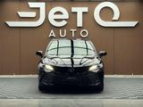 Toyota Camry Prestige 2018 года за 12 490 000 тг. в Алматы – фото 2