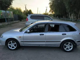 Mazda 323