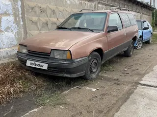 Opel Kadett, 1993
