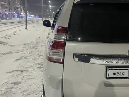 Toyota Land Cruiser Prado 2015 года за 18 950 000 тг. в Алматы – фото 10