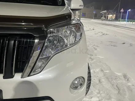Toyota Land Cruiser Prado 2015 года за 18 950 000 тг. в Алматы – фото 13