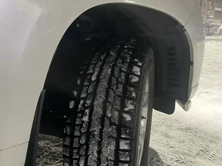 Toyota Land Cruiser Prado 2015 года за 18 950 000 тг. в Алматы – фото 14