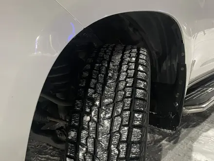 Toyota Land Cruiser Prado 2015 года за 18 950 000 тг. в Алматы – фото 15