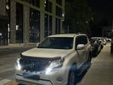 Toyota Land Cruiser Prado 2015 года за 18 950 000 тг. в Алматы
