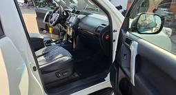 Toyota Land Cruiser Prado 2015 года за 18 950 000 тг. в Алматы – фото 5