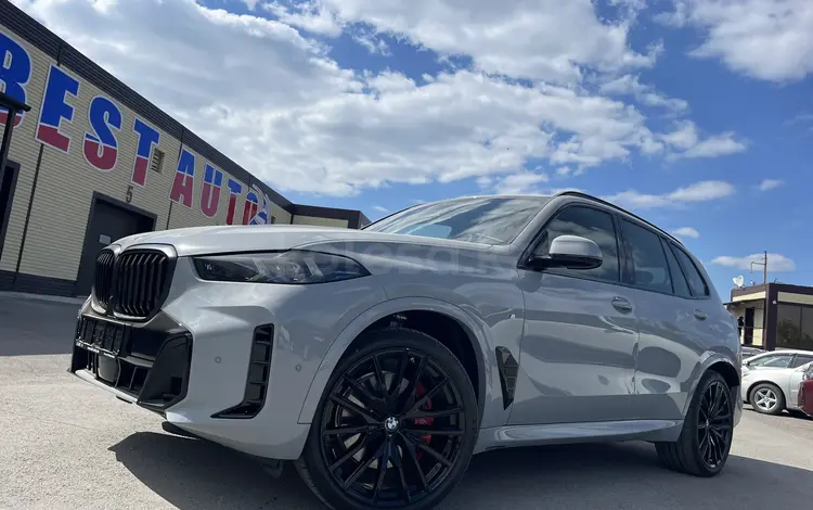 BMW X5 2023 года за 59 900 000 тг. в Костанай