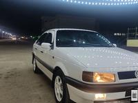 Volkswagen Passat 1993 годаүшін2 200 000 тг. в Жезказган