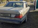 Mercedes-Benz E 260 1990 годаүшін650 000 тг. в Кордай – фото 2