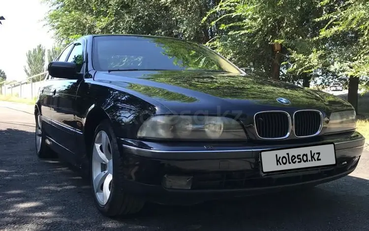 BMW 528 1999 года за 3 600 000 тг. в Алматы