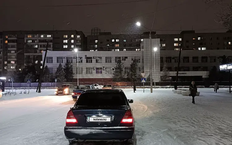 Mercedes-Benz C 180 1996 года за 2 500 000 тг. в Семей