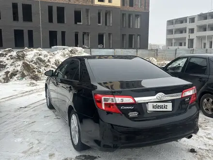Toyota Camry 2014 года за 6 500 000 тг. в Актобе – фото 8