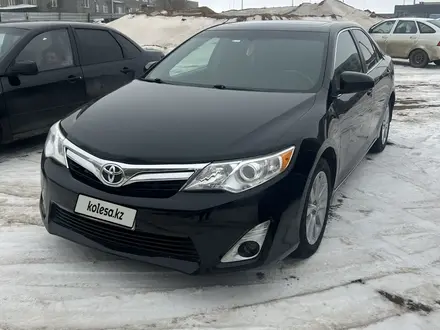 Toyota Camry 2014 года за 6 500 000 тг. в Актобе – фото 10