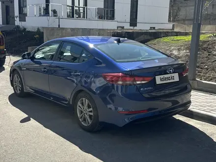 Hyundai Elantra 2018 года за 6 200 000 тг. в Алматы – фото 4