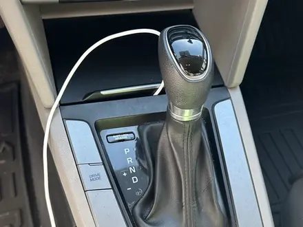 Hyundai Elantra 2018 года за 6 200 000 тг. в Алматы – фото 7