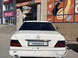 Mercedes-Benz E 220 1994 года за 750 000 тг. в Сатпаев – фото 3