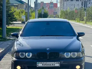 BMW 528