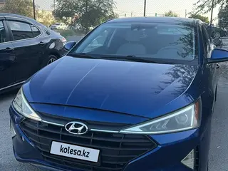 Hyundai Elantra, 2020
