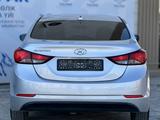 Hyundai Elantra 2015 года за 7 000 000 тг. в Атырау – фото 4