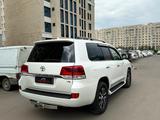 Toyota Land Cruiser 2016 года за 32 300 000 тг. в Астана – фото 4