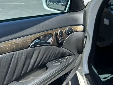 Mercedes-Benz E 320 2002 года за 5 300 000 тг. в Шымкент – фото 11