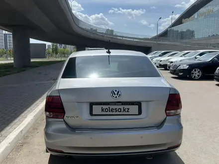 Volkswagen Polo 2019 года за 5 300 000 тг. в Астана – фото 4