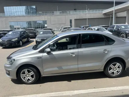 Volkswagen Polo 2019 года за 5 300 000 тг. в Астана – фото 2