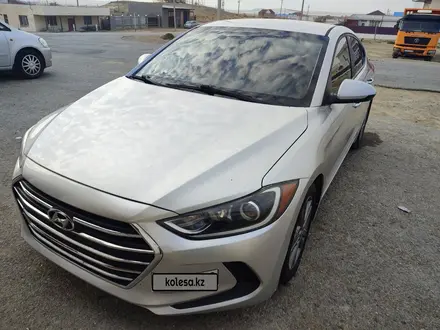 Hyundai Elantra 2017 года за 5 400 000 тг. в Актау – фото 4