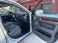 Volkswagen Touareg 2006 годаүшін3 500 000 тг. в Алматы – фото 7