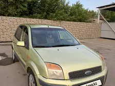 Ford Fusion, 2007