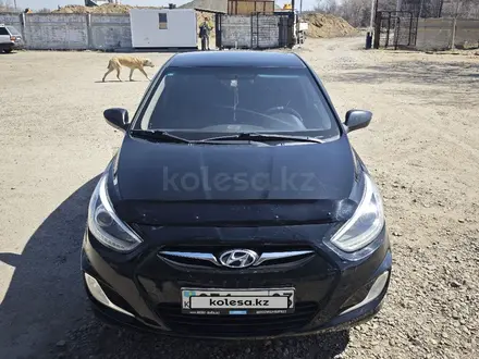 Hyundai Accent 2014 года за 4 400 000 тг. в Семей