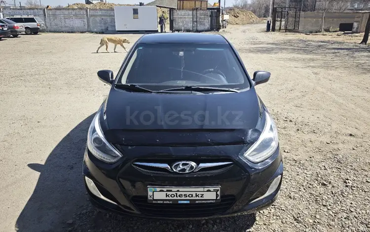 Hyundai Accent 2014 года за 4 400 000 тг. в Семей