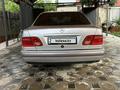 Mercedes-Benz E 230 1995 года за 3 000 000 тг. в Алматы – фото 4