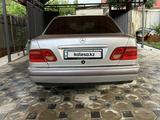 Mercedes-Benz E 230 1995 года за 3 000 000 тг. в Алматы – фото 4