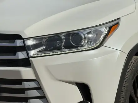 Toyota Highlander 2019 года за 18 800 000 тг. в Астана – фото 4