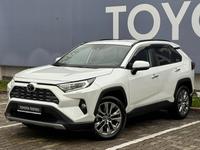 Toyota RAV4 2021 года за 23 190 000 тг. в Алматы