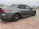 Toyota Camry 2020 года за 9 300 000 тг. в Атырау – фото 4