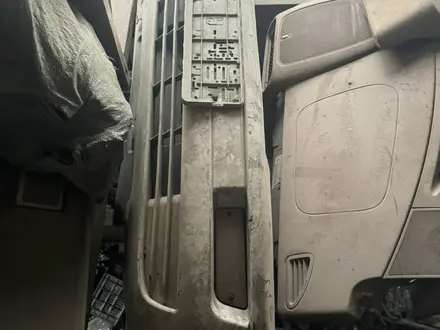 Бампер Передний на спец вагон 1992г за 30 000 тг. в Алматы